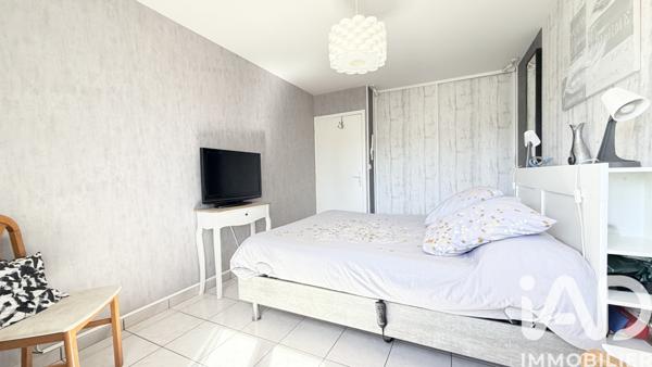 Maison à vendre 5 pièces 118 m² Saint-Jean-Bonnefonds