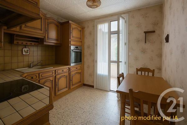 Maison à vendre  5 pièces - 76,50 m2 MAYRES - 07