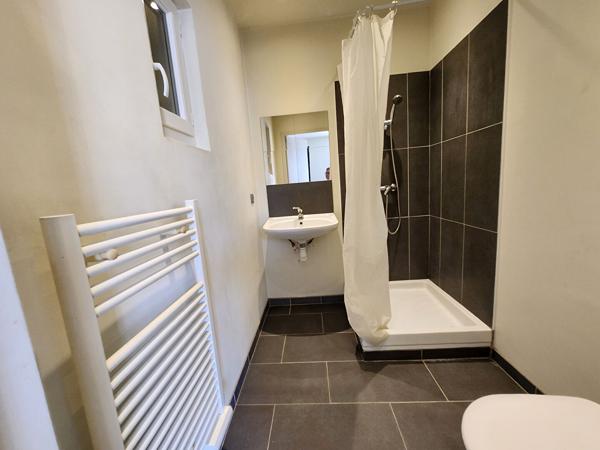 AVIGNON - Location Studio Meublé Avignon Porte Limbert - Climatisé - 20 m²