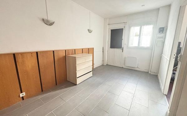 Appartement à vendre    2 pièces • 18,18 m2 Paris 18