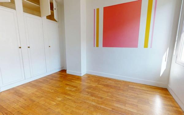 Appartement à vendre    3 pièces • 61,86 m2 Courbevoie