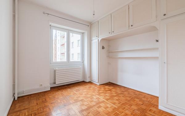Appartement à vendre    3 pièces • 70,30 m2 Strasbourg