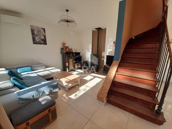 SECTEUR GRAND TERGNIER, BATISSE DE CHARME RENOVÉE