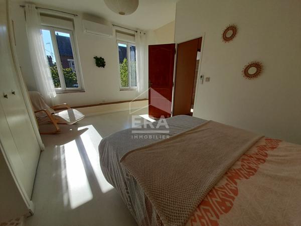 SECTEUR GRAND TERGNIER, BATISSE DE CHARME RENOVÉE