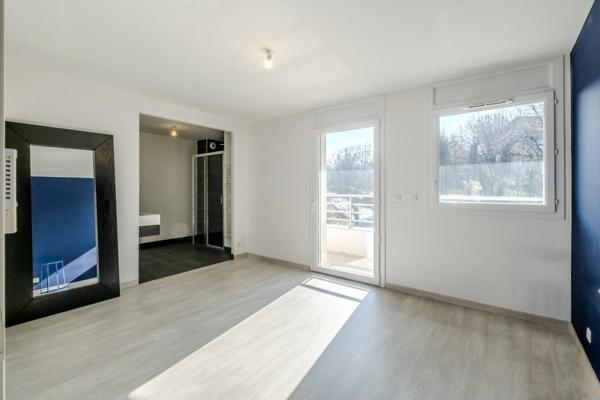 Appartement T4 103m² Evian les Bains, garage, vue lac.