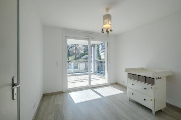 Appartement T4 103m² Evian les Bains, garage, vue lac.