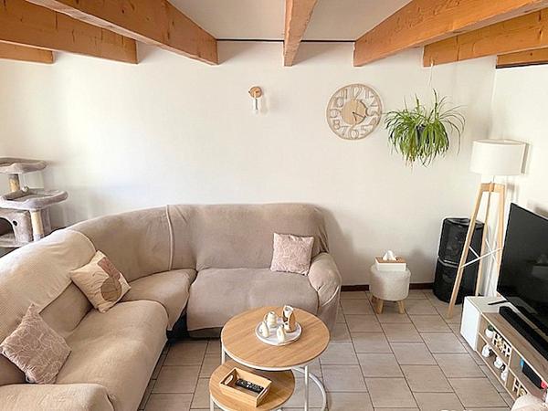 Charmante Maison Saint Pierre La Noue 77 m2, 2 chambres, bureau garage et extérieur