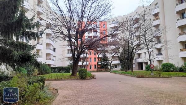 Appartement à louer 2 pièces 46.31m²