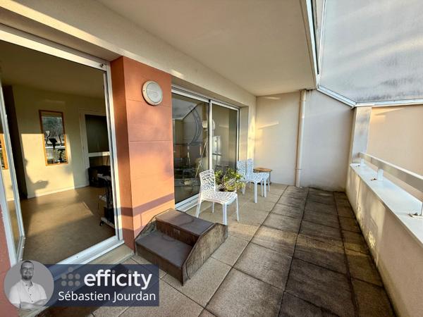 Local Commercial 6 pièces - 112 m²