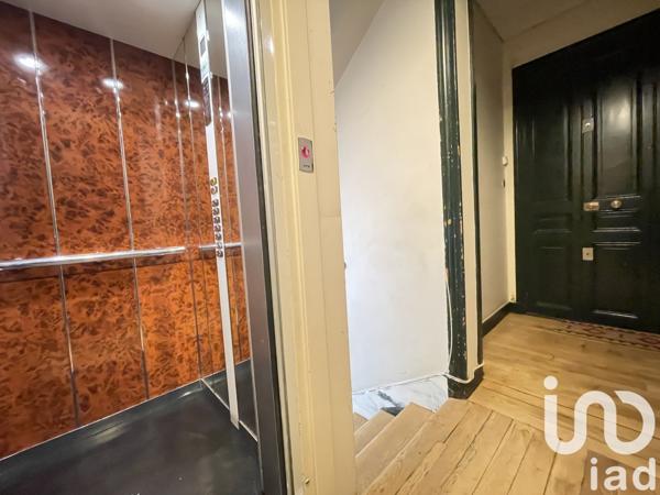 Appartement 3 pièces de 59 m² à Paris (75010)