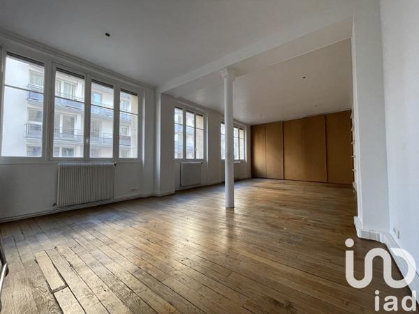 Appartement 3 pièces de 59 m² à Paris (75010)