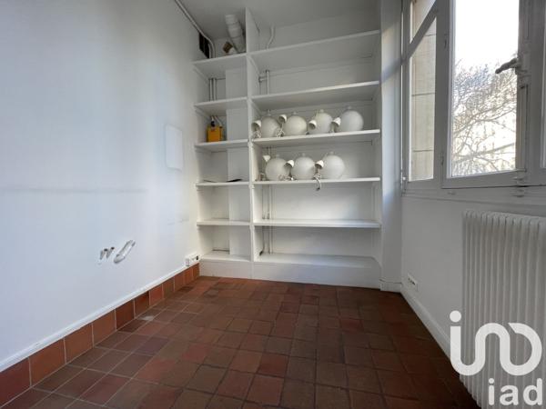 Appartement 3 pièces de 59 m² à Paris (75010)