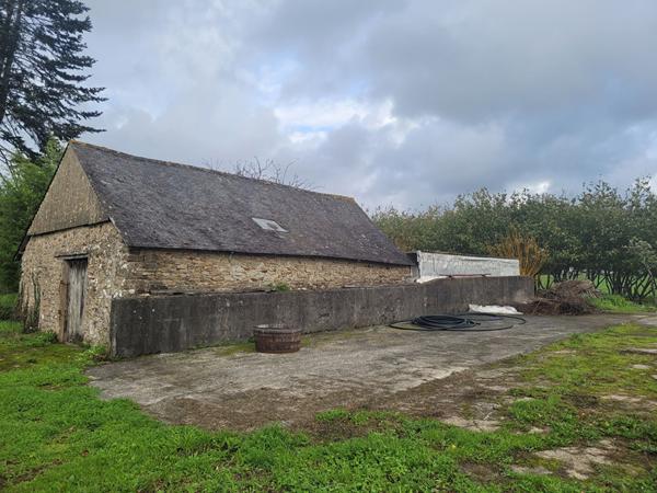 Ferme à rénover à BREC'H