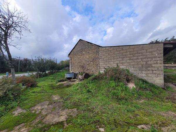 Ferme à rénover à BREC'H