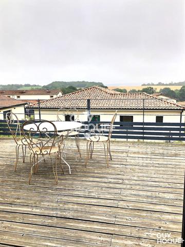 MAISON À LOUER DE 4 PIÈCES DE 85,52 M²