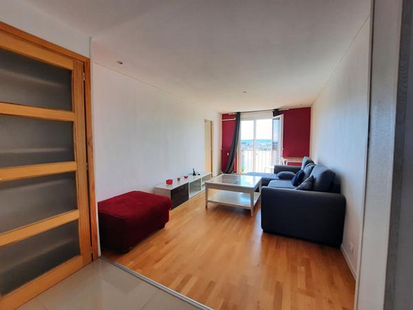 Appartement 3 pièces à vendre - Dernier étage avec vue dégagée à Montauban