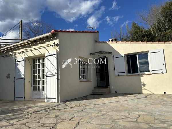 Maison de 1975 avec jardin, proche des commodités à Alès. Alès (30100)