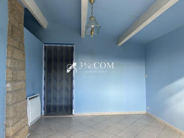 Maison de 1975 avec jardin, proche des commodités à Alès. Alès (30100)