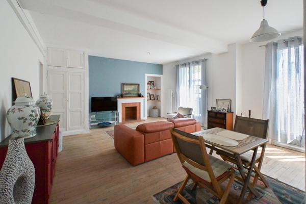 Appartement plein centre-ville