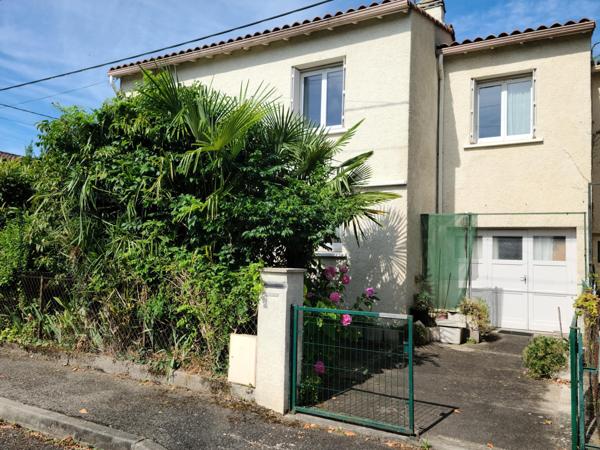 Maison 4 chambres en partie rénovée, beau jardin.