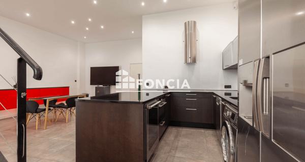 À vendre Appartement 3 pièces 134 m² - Marseille 13006
