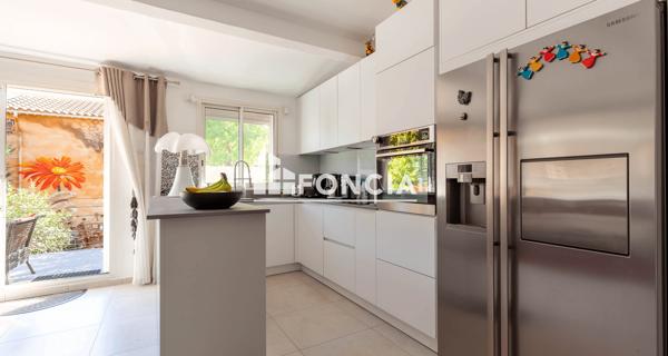 À vendre Maison 3 pièces 80 m² - Marseille 13012