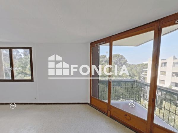 Location Appartement 3 pièces 60 m² - 156 AV DE FRAIS VALLON Marseille 13013