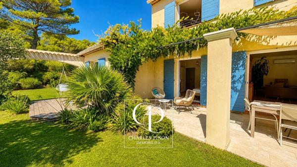 Maison à vendre 8 pièces ROGNES (13)