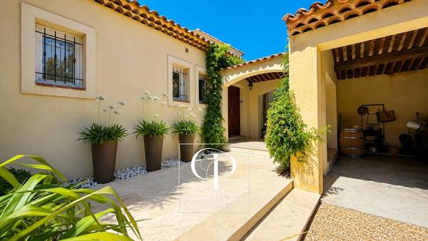 Maison à vendre 8 pièces ROGNES (13)