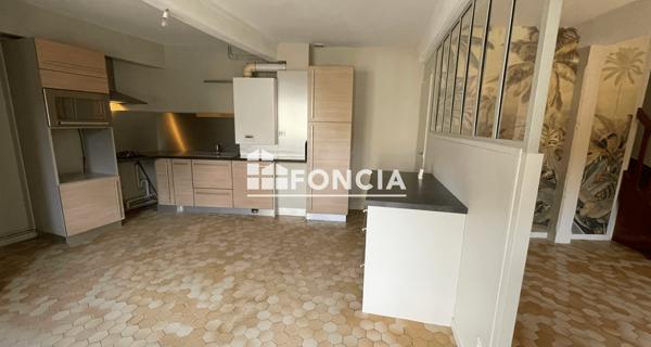 Location Maison 3 pièces 70 m² - Saint-andré-de-corcy 01390