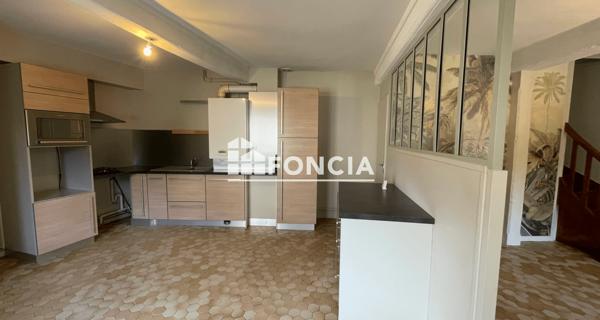 Location Maison 3 pièces 70 m² - Saint-andré-de-corcy 01390