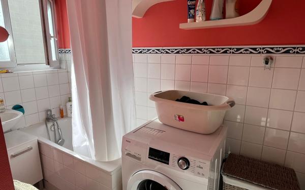 Appartement à louer    3 pièces • 65,36 m2 Reims