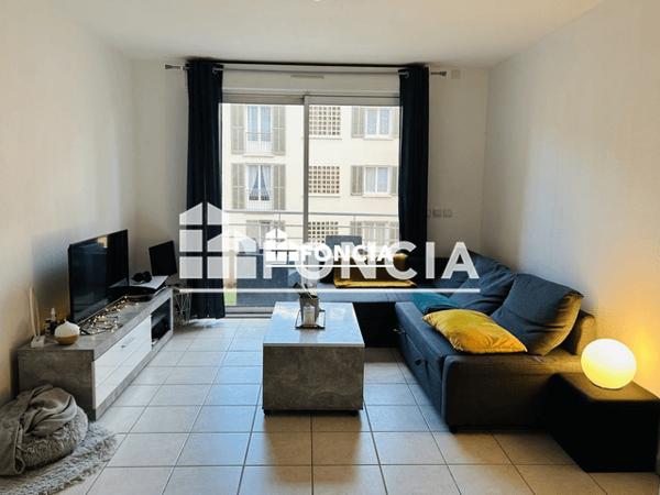 Location Appartement 2 pièces 48.99 m² - 13 BIS AVENUE DES CHARROIS Digne-les-bains 04000