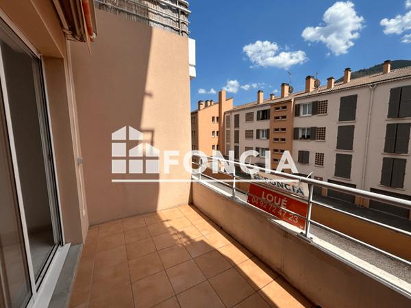 Location Appartement 2 pièces 48.99 m² - 13 BIS AVENUE DES CHARROIS Digne-les-bains 04000