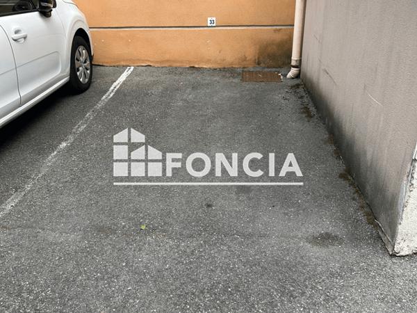 Location Appartement 2 pièces 48.99 m² - 13 BIS AVENUE DES CHARROIS Digne-les-bains 04000