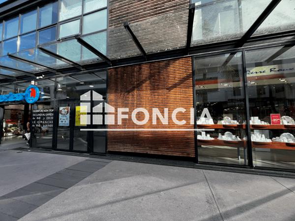 Location Local commercial 1 pièce 84.2 m² - 1 BOULEVARD VICTOR HUGO Cannes Ranguin 06150