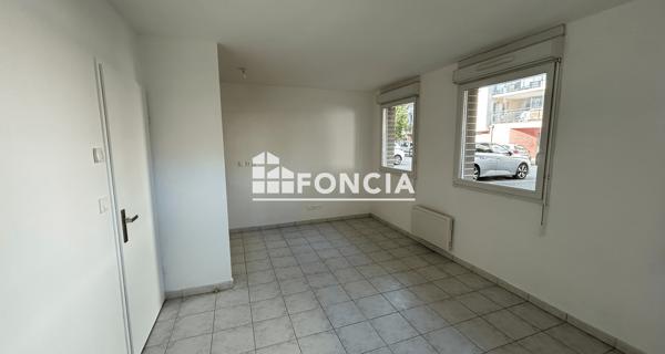 Location Studio 28.39 m² - Amiens 80000