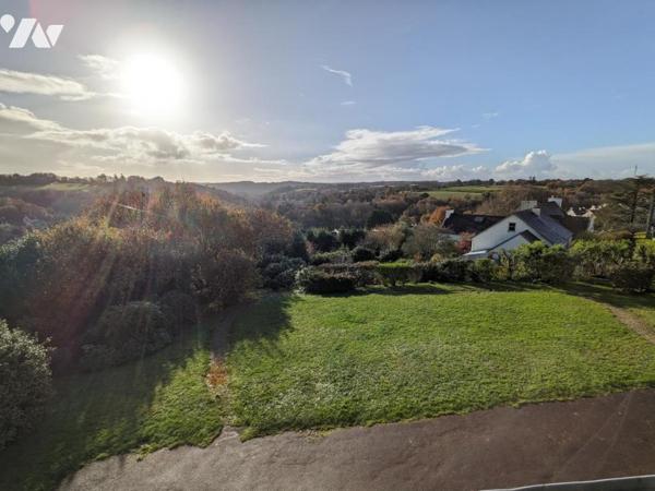 Propriété avec grand terrain