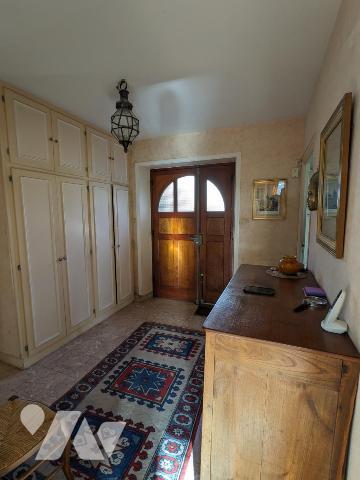 Propriété avec grand terrain