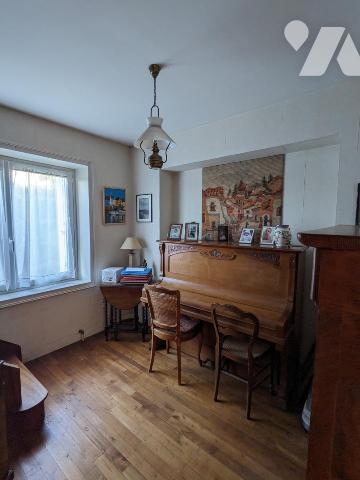 Propriété avec grand terrain