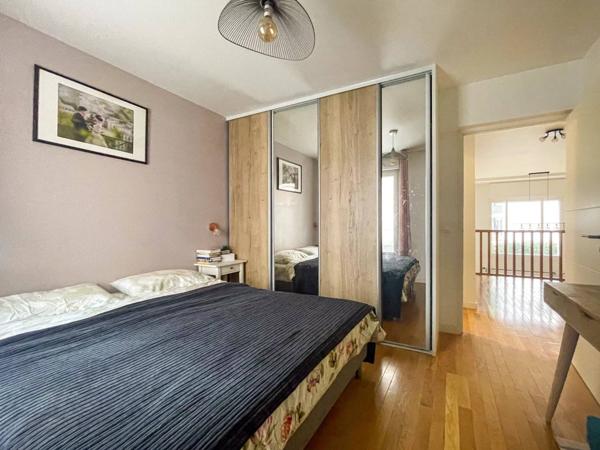 L’élégance d’un duplex baigné de lumière ✨