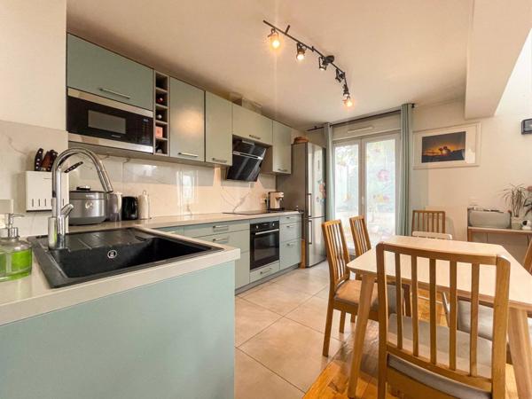 L’élégance d’un duplex baigné de lumière ✨