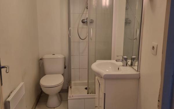 Appartement à louer    1 pièce •  Talence