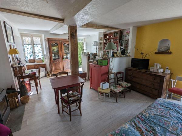 Maison à restaurer à vendre à Coudreceau dans l'Eure-et-Loir (28400), ref : 22 MC   
LA POTERIE