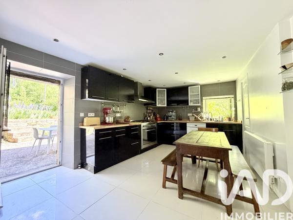 Maison à vendre 8 pièces 213 m² Lamastre