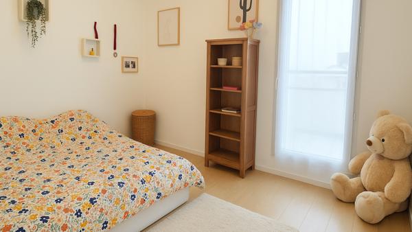 Bel appartement de 72 m² avec grande terrasse et double parking