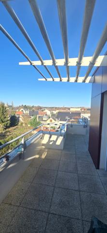 Bel appartement de 72 m² avec grande terrasse et double parking