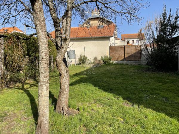 Quartier Saint-Cybard, adorable maison avec jardin