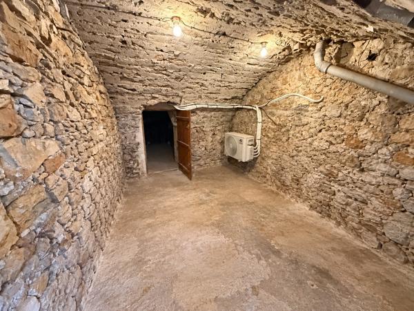 Maison
         5 pièces
        - 136 m² 260 000 €*