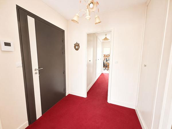 Appartement 4 pièces de 85.71 m² - Chatou